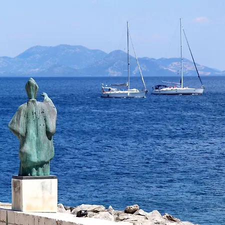 With Parking Space Sucuraj, Hvar - 22239 Sućuraj